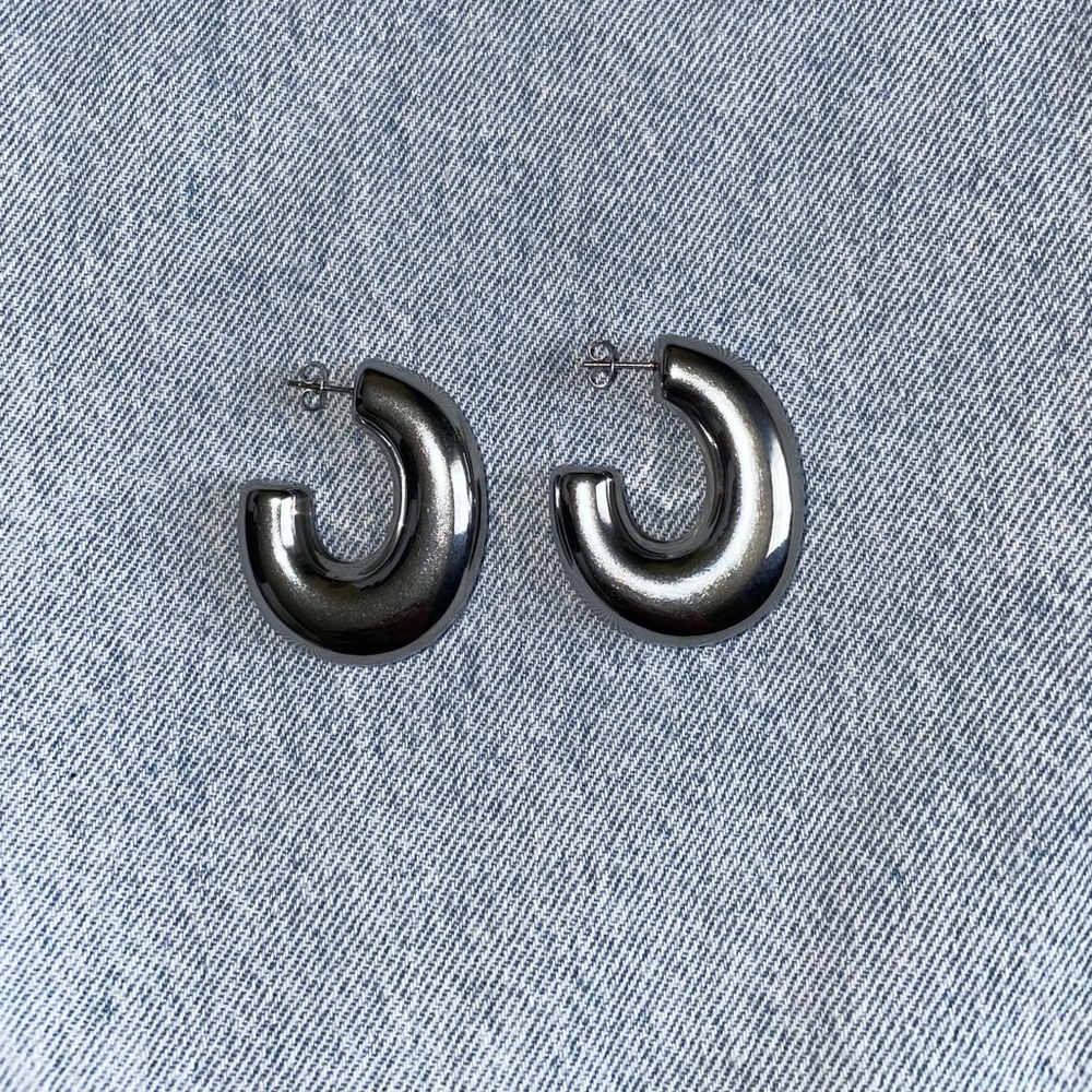 18K Gold-Plated Chunky Partial Hoop Earrings in Silver